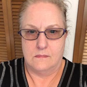 Meet your Posher, Robyn